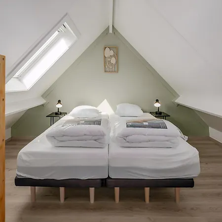 Tzeehuisje 57p * Oostduinkerke